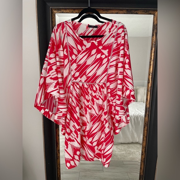 Trina Turk Tops - Trina Turk Red and White Tunic